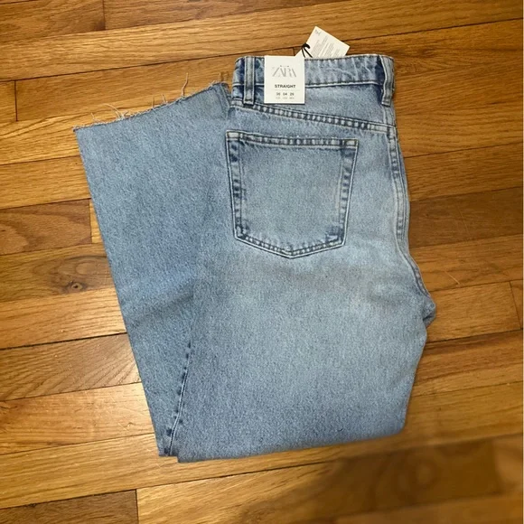 Zara straight leg jeans | size 4 - Picture 3 of 3